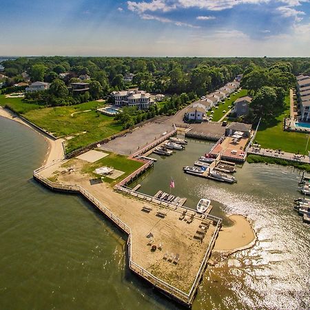 Colonial Shores Resort Hampton Bays Exterior photo